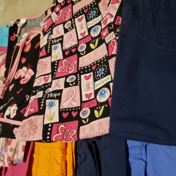 Scrubs - Picture 3 of 4